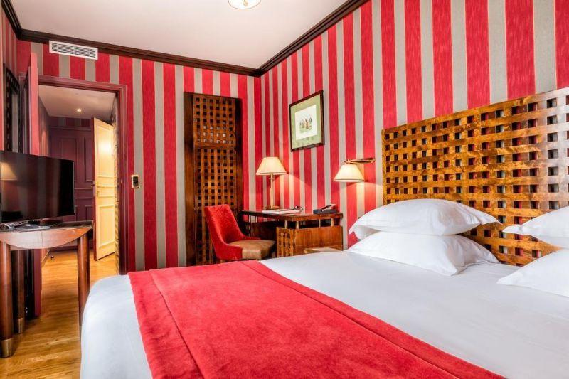 Villa Pantheon 4*