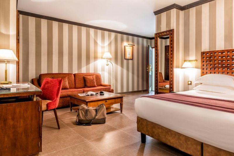 Villa Pantheon 4*