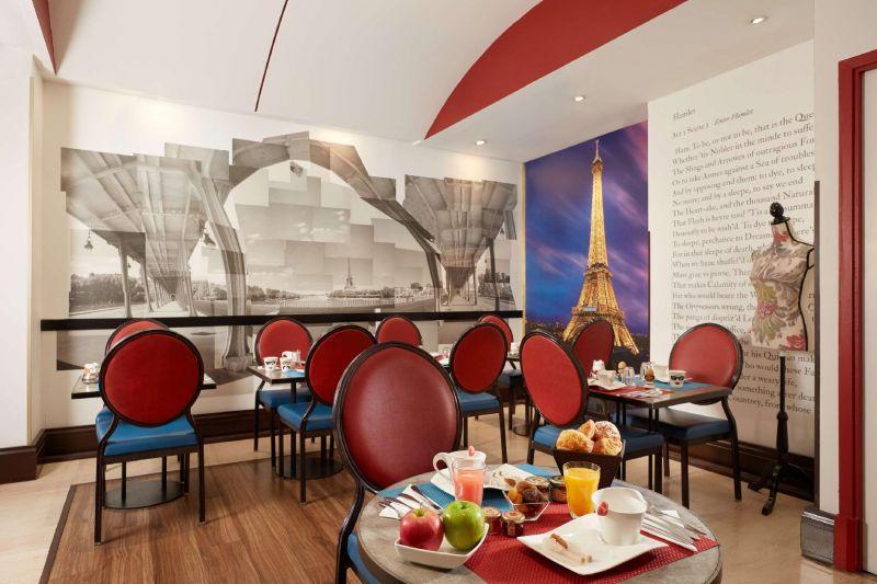 Waldorf Trocadero 4*