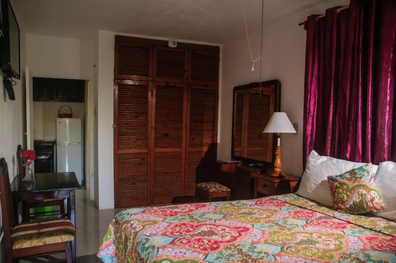 Firefly Beach Cottages 3*