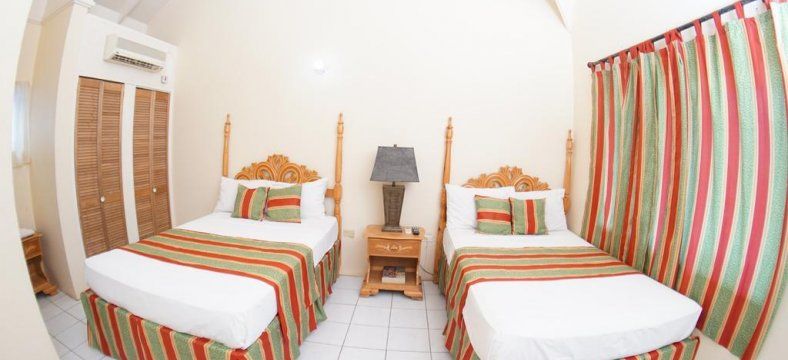 Jamaica Tamboo Resort 3*