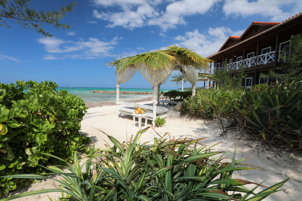 Mangos Jamaica Beach Resort 3*