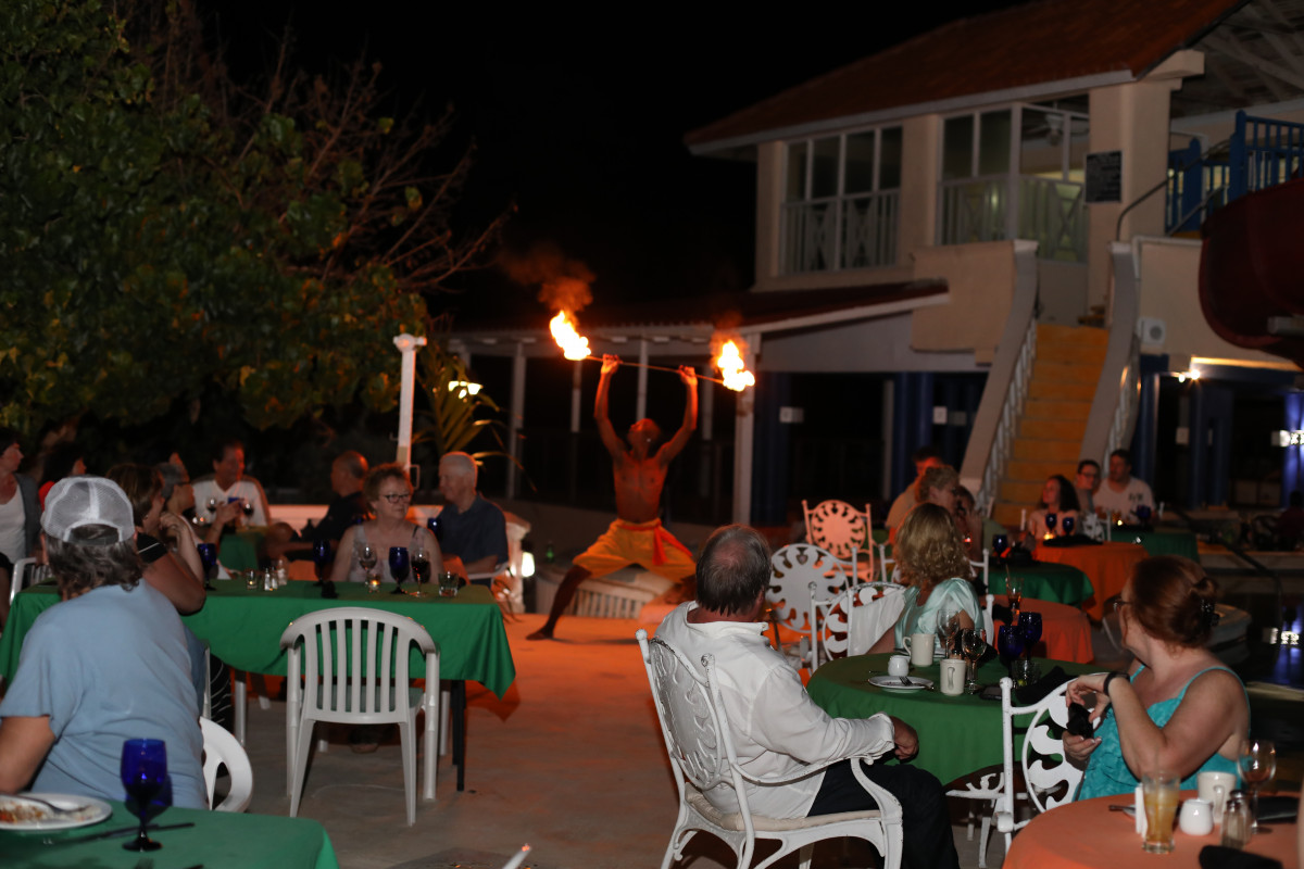 Mangos Jamaica Beach Resort 3*