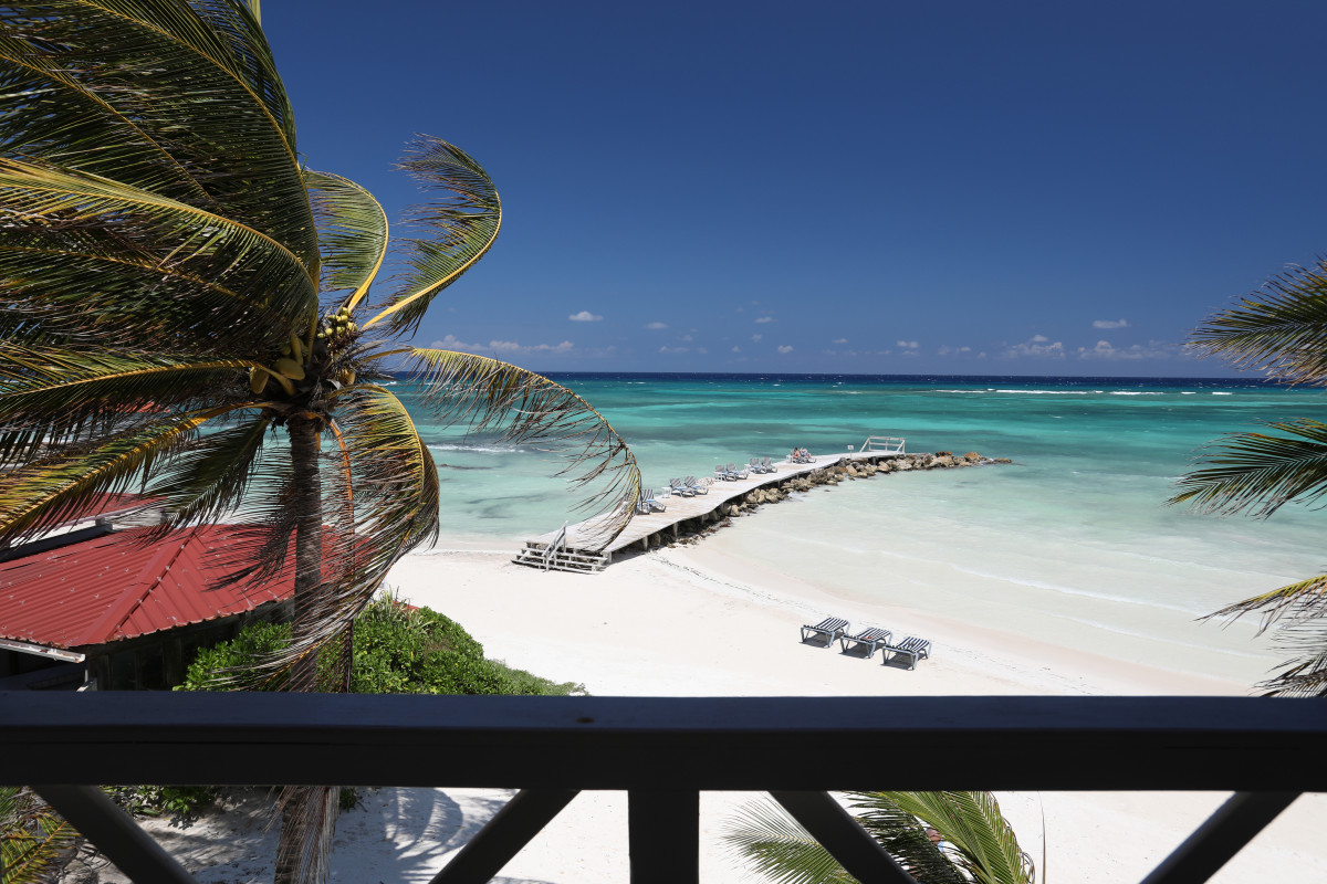Mangos Jamaica Beach Resort 3*