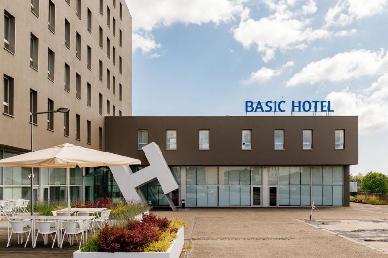 Basic Braga By Axis 3*
