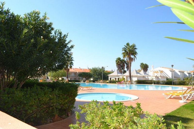 Eden Village 3*