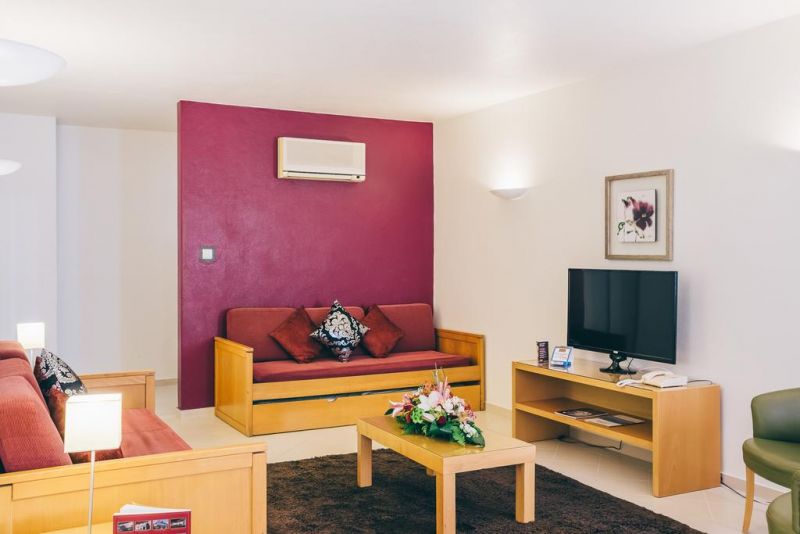 Mgm Muthu Forte Da Oura 4*