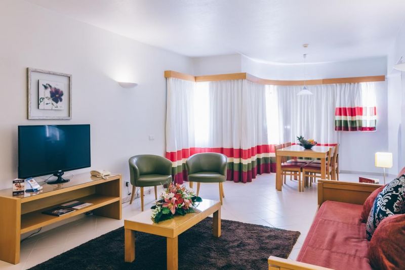 Mgm Muthu Forte Da Oura 4*