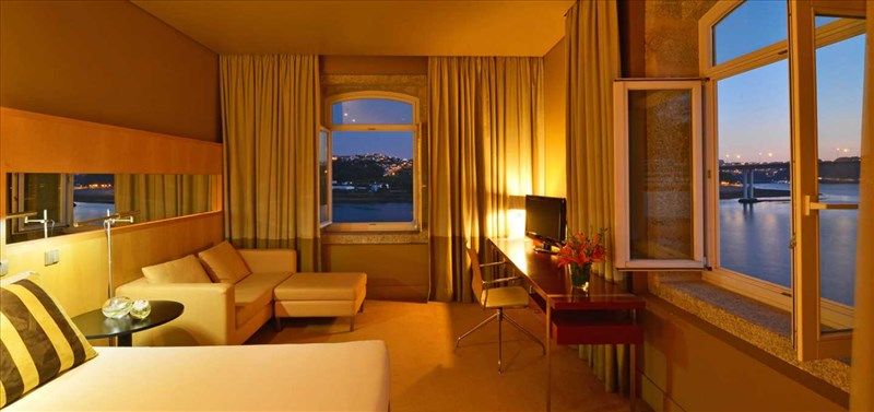 Pestana Palacio Do Freixo 5*