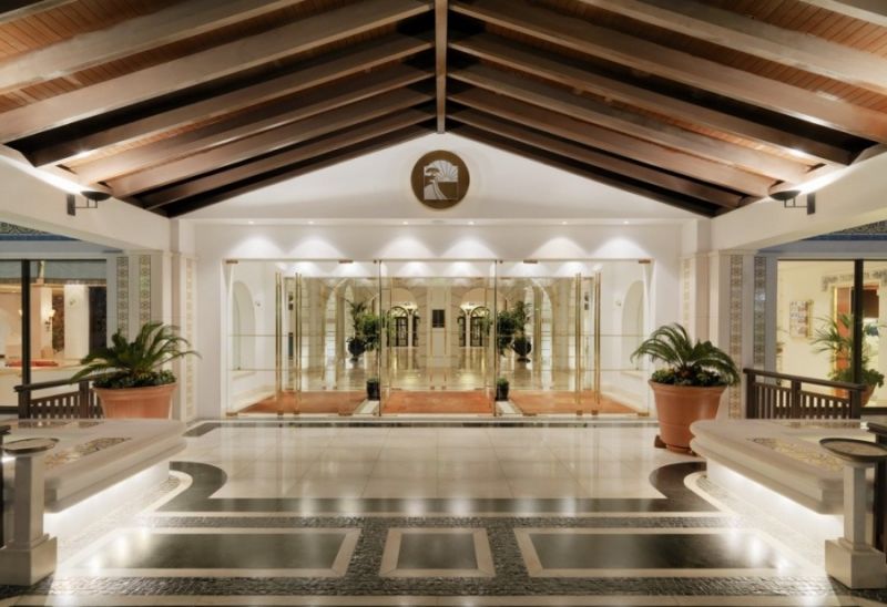 Pine Cliffs Resort 5*