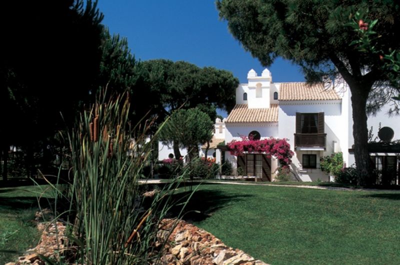Pine Cliffs Resort 5*