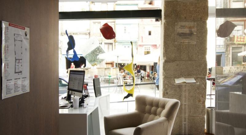 Ribeira Do Porto Hotel 3*