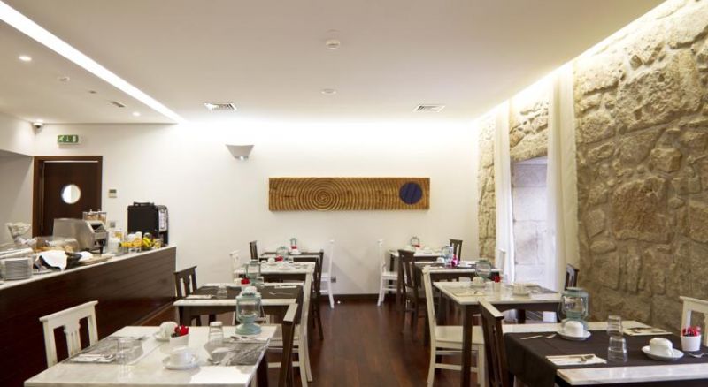 Ribeira Do Porto Hotel 3*