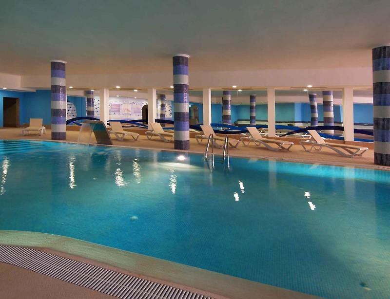 Solaqua Apartamentos 4*