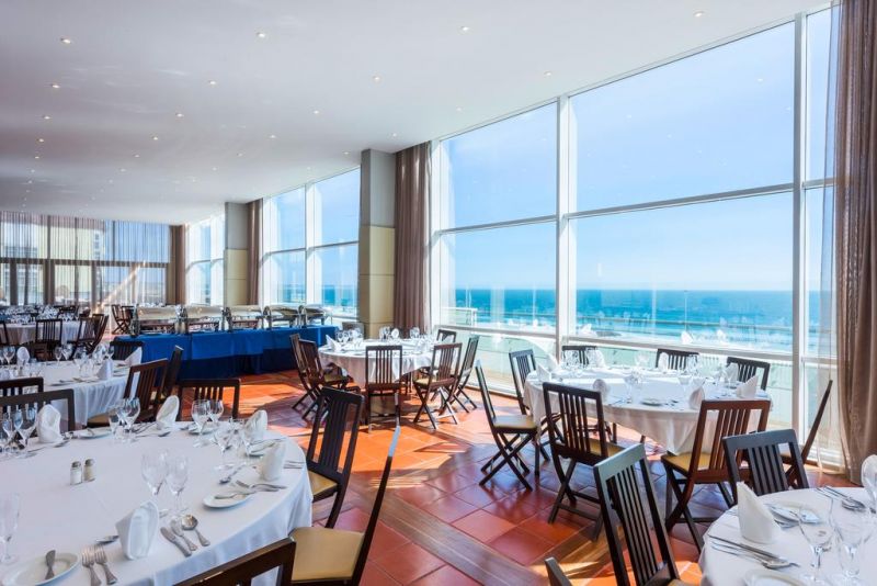 Tryp Lisboa Caparica Mar 4*