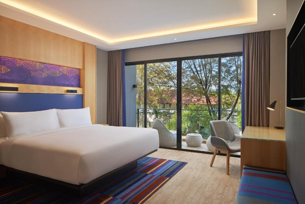 Aloft Langkawi Pantai Tengah 5*