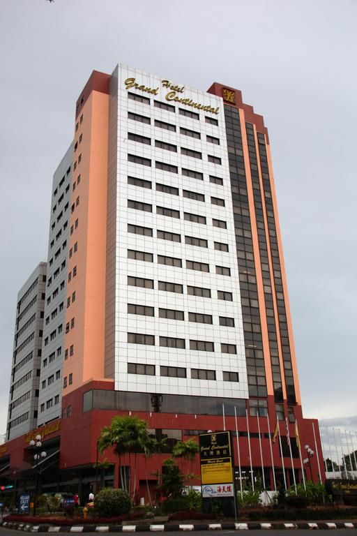 Grand Continental Kuching 3*