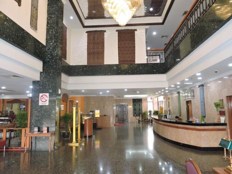 Grand Continental Kuching 3*