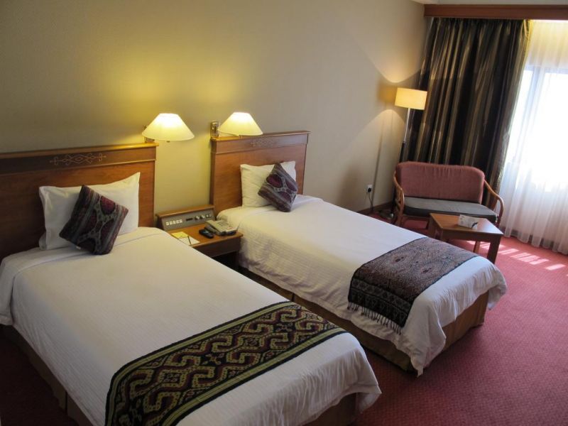 Grand Continental Kuching 3*