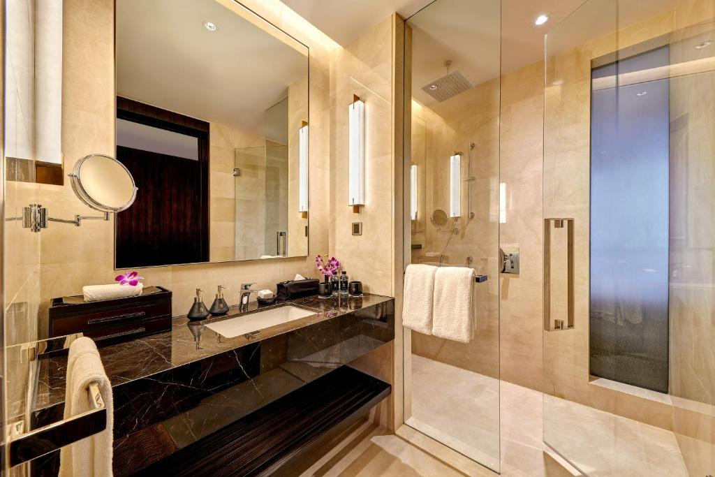 Pavilion Hotel Kuala Lumpur 5*