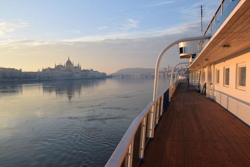Grand Jules Boat 3*