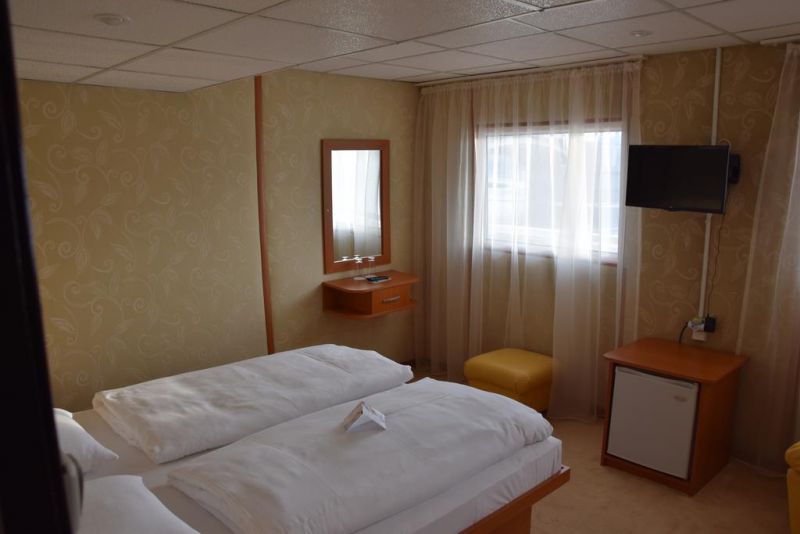 Grand Jules Boat 3*