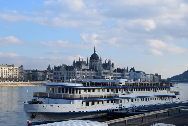 Grand Jules Boat 3*