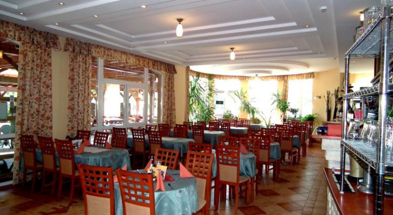 Jarja Hotel 3*