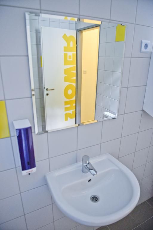 Lol Boutique Hostel City Center 2*