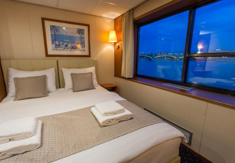Onriver Hotels - Ms Cezanne 4*