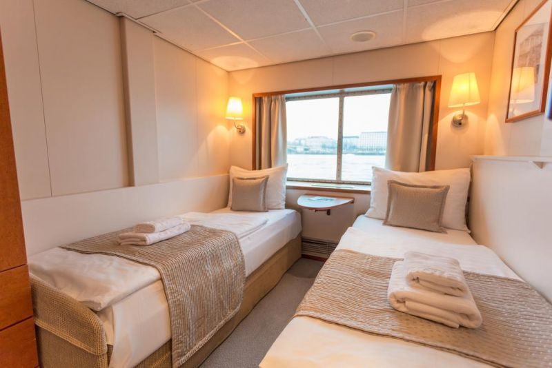 Onriver Hotels - Ms Cezanne 4*