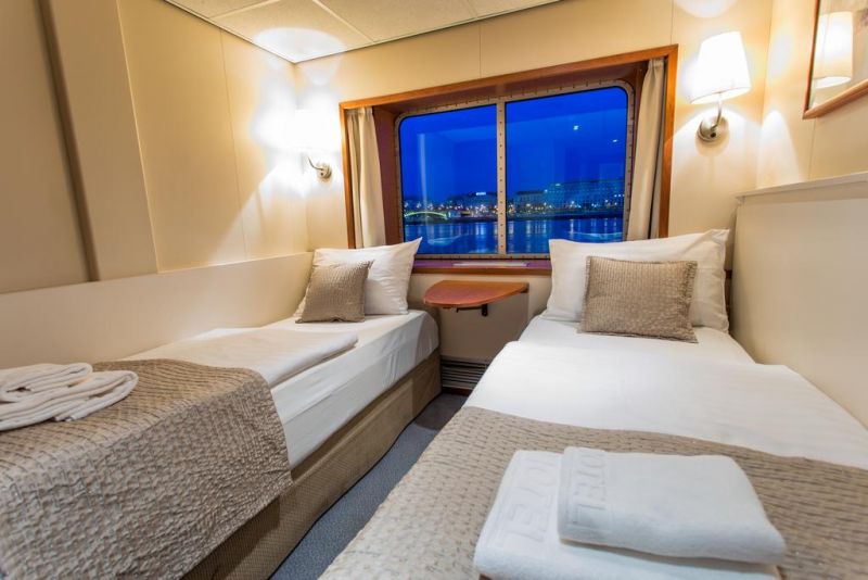 Onriver Hotels - Ms Cezanne 4*
