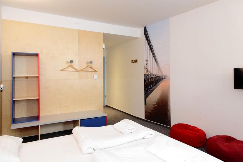 Maverick City Lodge 2*