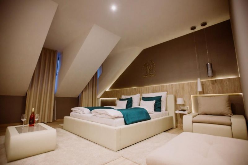 Tiliana Hotel 4*