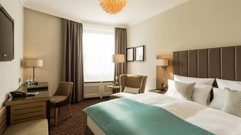 Althoff Hotel Am Schlossgarten 5*