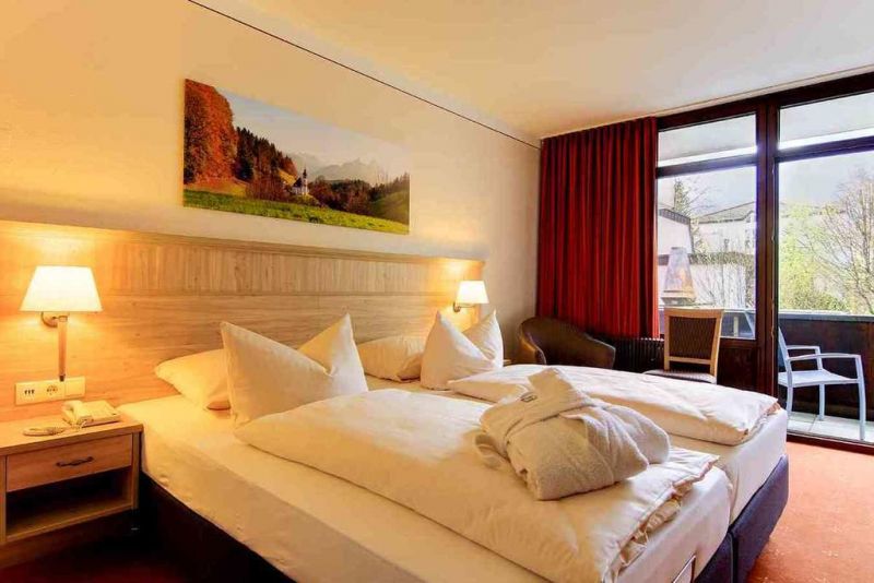 Amber Residenz Bavaria 4*