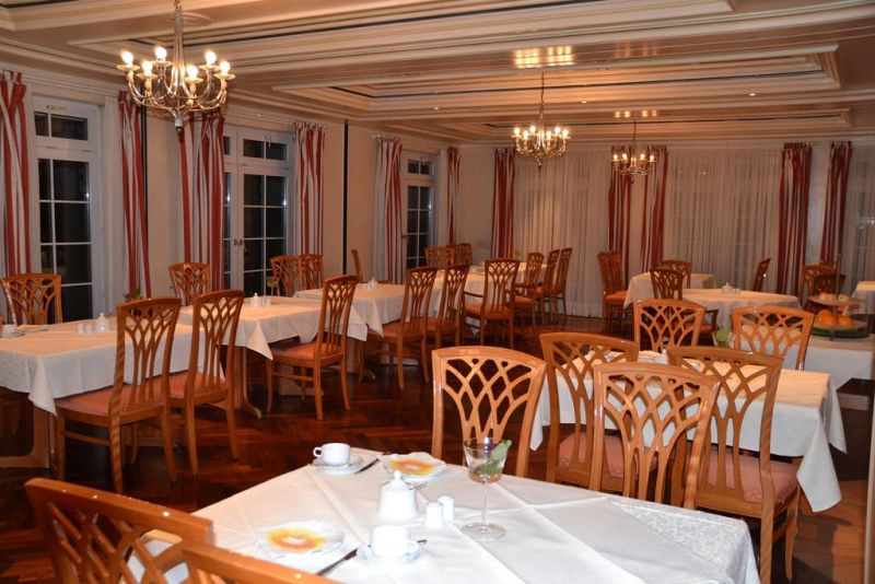 Auerhahn Gasthaus 3*
