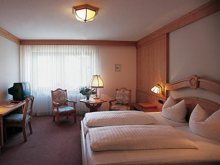 Auerhahn Gasthaus 3*