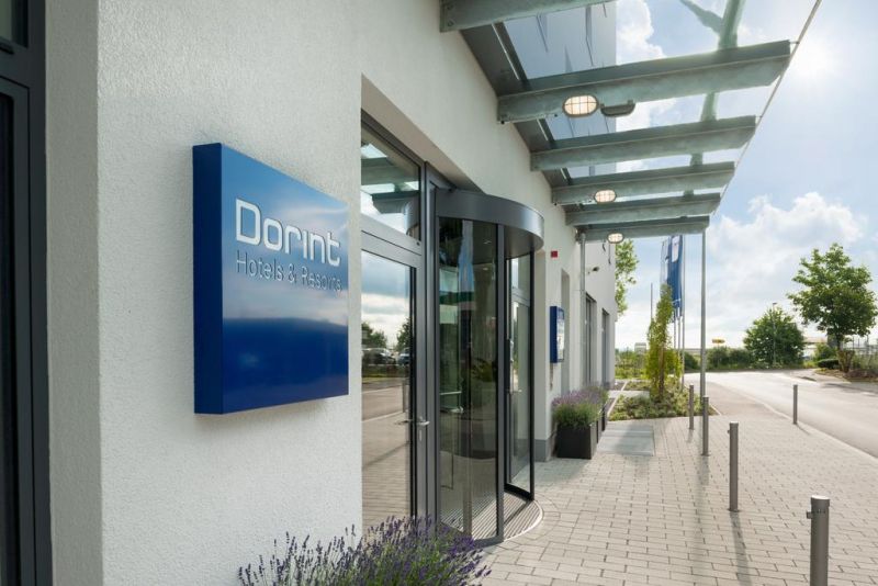Dorint Airport-hotel Stuttgart 3*