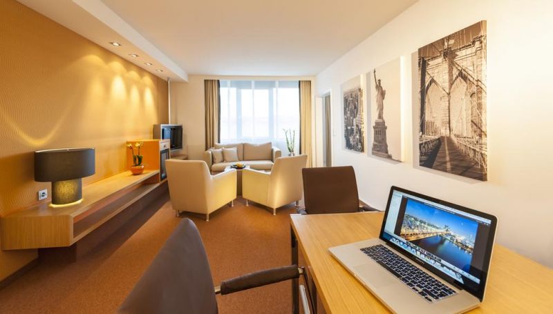 Dorint Main Taunus Zentrum Frankfurt/sulzbach 4*