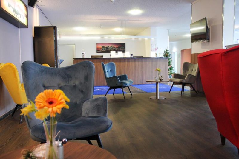 Frankair Star Hotel Frankfurt Airport 3*