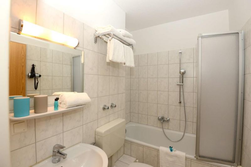 Frederics Munchen City Schwabing 4*