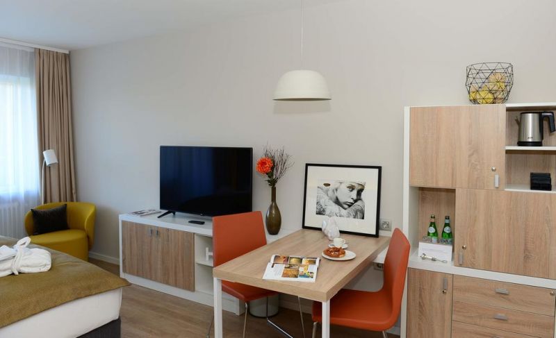 Frederics Munchen City Schwabing 4*
