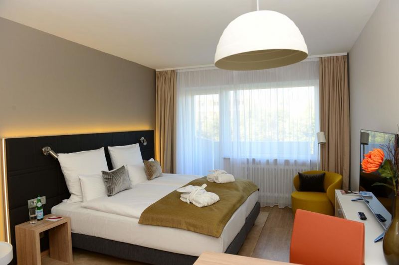 Frederics Munchen City Schwabing 4*