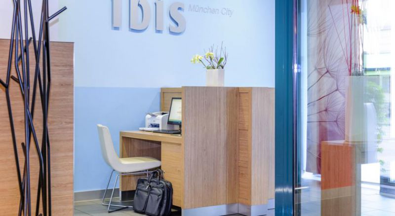 Ibis Muenchen City 2*