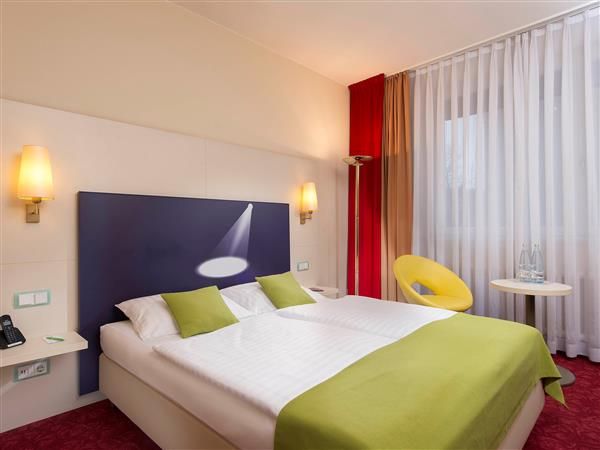 Ibis Styles Berlin An Der Oper 3*