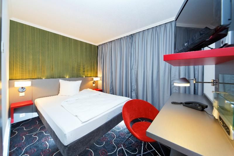 Ibis Styles Stuttgart 3*