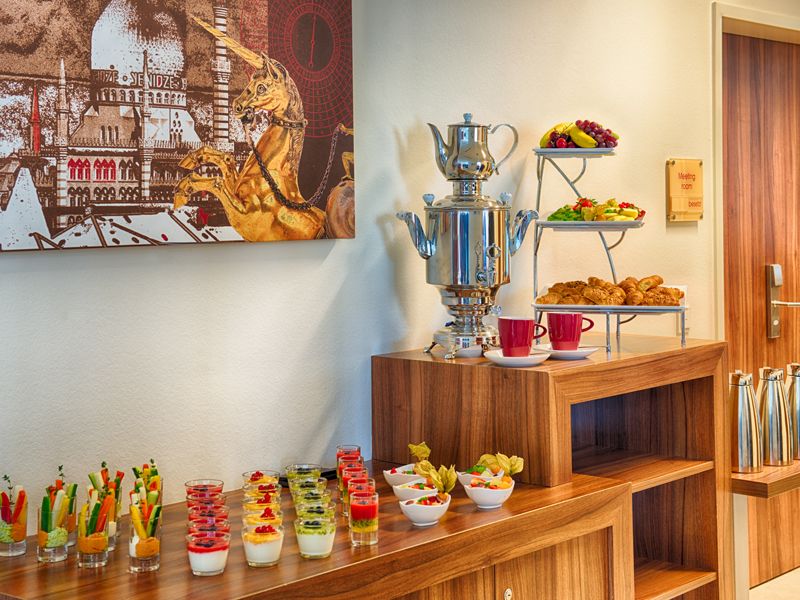 Leonardo Hotel Dresden Altstadt 3*