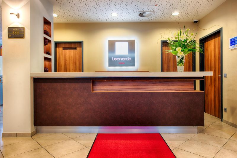 Leonardo Hotel Dresden Altstadt 3*