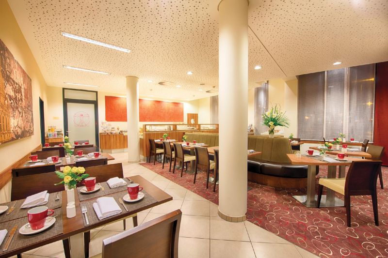 Leonardo Hotel Dresden Altstadt 3*